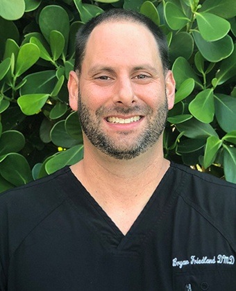 Pembroke Pines dentist Doctor Bryan Friedland smiling